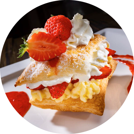 Dessert mit Erdbeeren